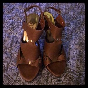 Bakers Heels look that look like Dior from SATC